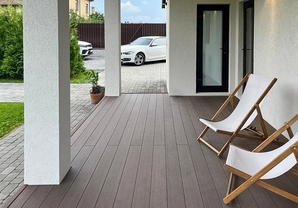 Терраса из полнотелой доски Терраса из полнотелой доски