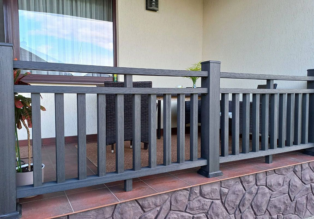 Ограждения Классик Плюс в черном цвете Ограждения Классик Плюс в черном цвете