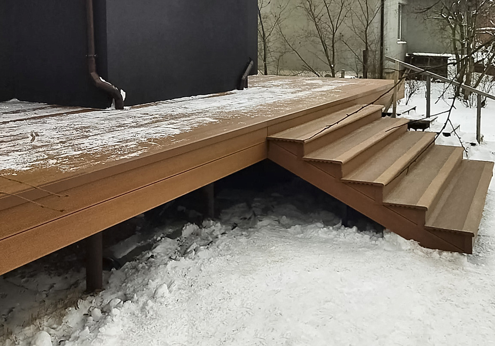 Терраса со ступенями ДПК Терраса со ступенями ДПК