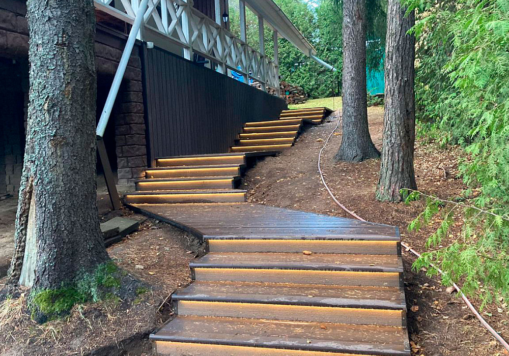 Фасад и ступени из доски Outdoor. Фасад и ступени из доски Outdoor.