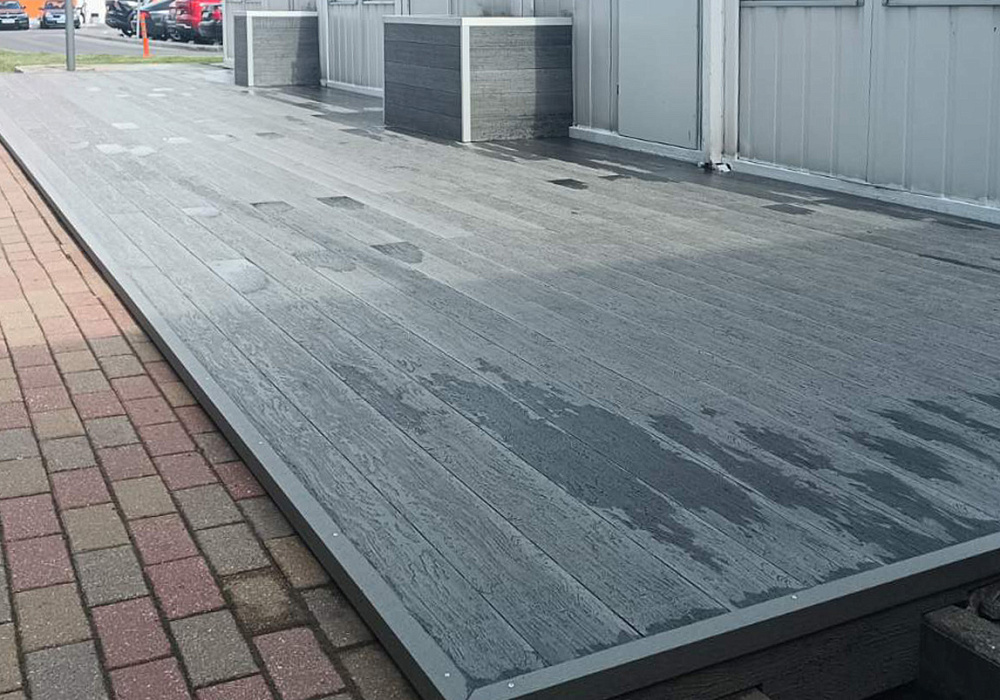 Обновление террасы и облицовка уличных тумб Обновление террасы и облицовка уличных тумб