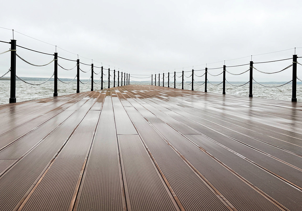 Пирс на Заславском водохранилище Пирс на Заславском водохранилище