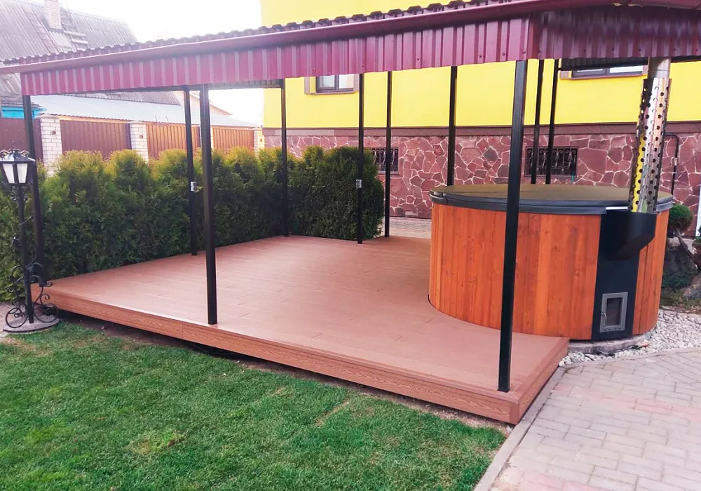 Обустройство зоны с купелью на улице Обустройство зоны с купелью на улице