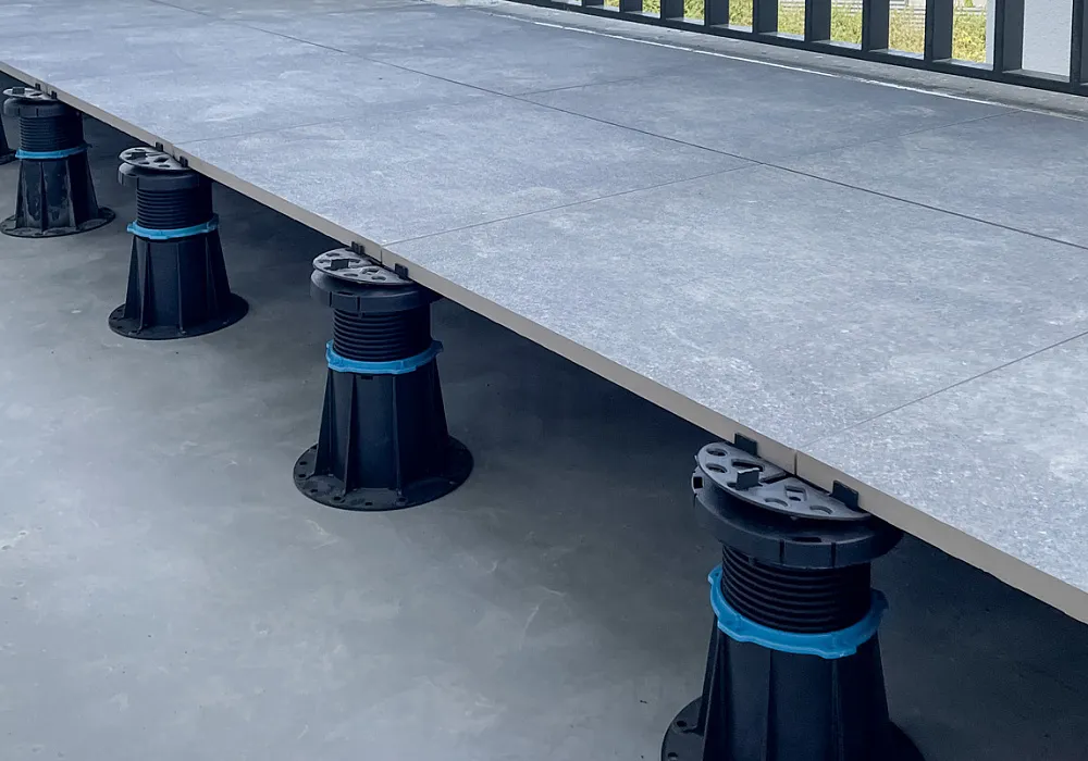 Подсистема из регулируемых опор для настила террасы Подсистема из регулируемых опор для настила террасы