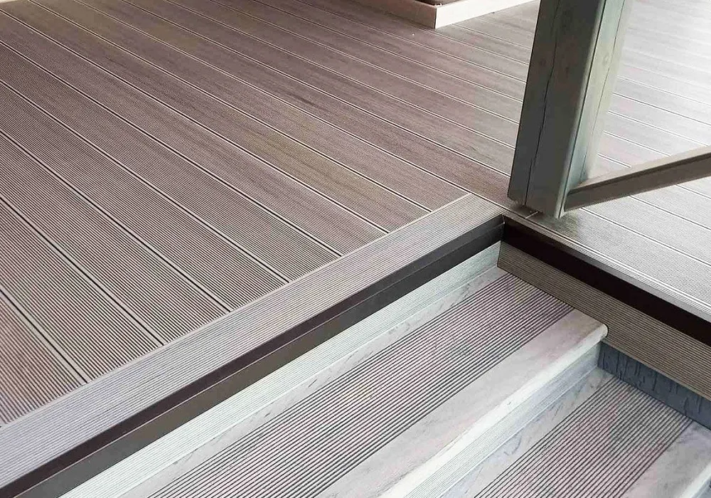 Реновация террасы со ступенями в частном доме Реновация террасы со ступенями в частном доме